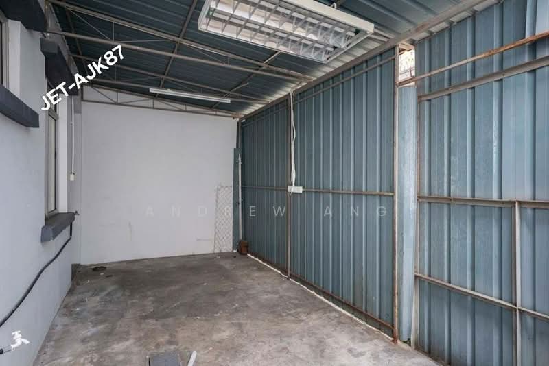 2-storey Terraced House for Rent in Setia Impian (Setia Alam) - Andrew Ang - Car Park - PropertyGuru.com.my