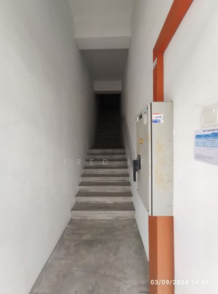Shop / Office for Rent in Taman Chi Liung (Klang) - Alfred Leow - Corridor - PropertyGuru.com.my