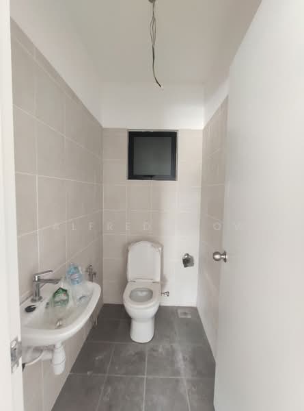 Shop / Office for Rent in Taman Chi Liung (Klang) - Alfred Leow - Bathroom - PropertyGuru.com.my
