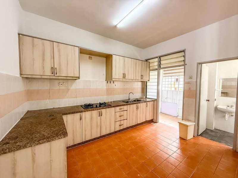 Rumah Teres 2 Tingkat untuk Dijual di Setia Impian (Setia Alam) - Aqillah Razali - Kitchen - PropertyGuru.com.my