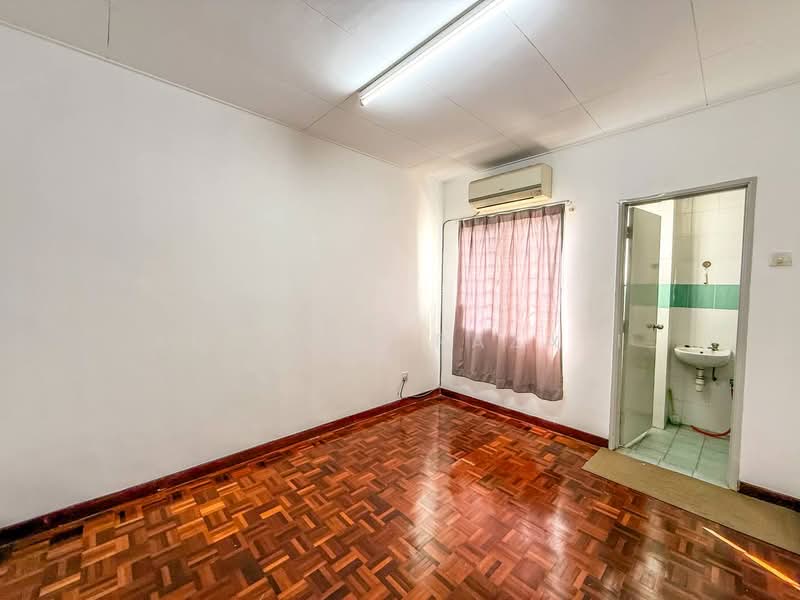 Rumah Teres 2 Tingkat untuk Dijual di Setia Impian (Setia Alam) - Aqillah Razali - PropertyGuru.com.my