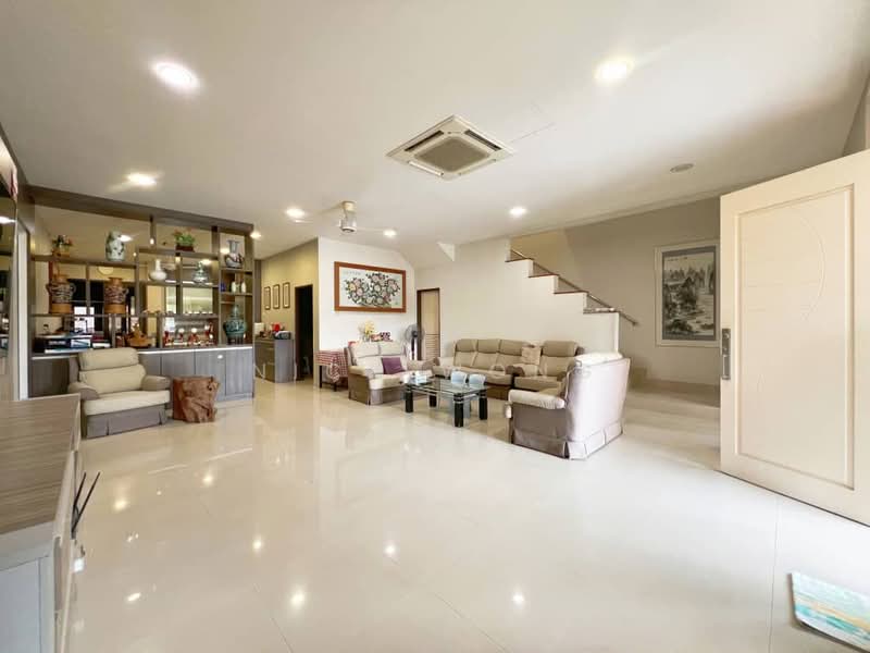 Semi-Detached House for Sale in Bandar Sungai Long (Selangor) - Nick Wong - Living Room - PropertyGuru.com.my