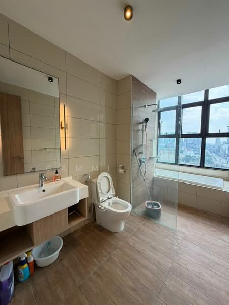 Service Residence for Rent at Avara - Cammie Loh - Bathroom - PropertyGuru.com.my