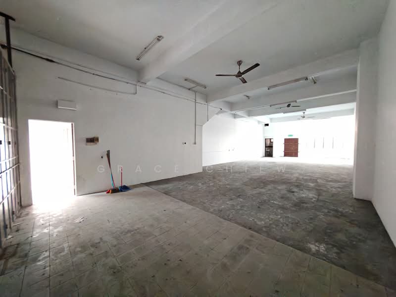 Shop / Office for Rent in Taman Molek (Johor Bahru) - Grace Chiew - PropertyGuru.com.my