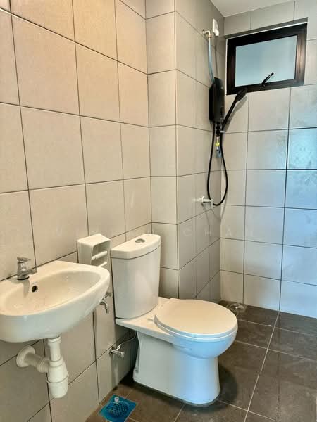 Kondominium untuk Disewa di TreeO - Vivian Chan - Bathroom - PropertyGuru.com.my