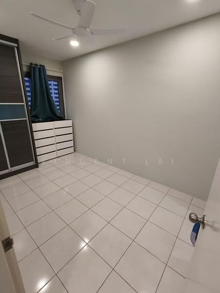 Pangsapuri untuk Disewa di Residensi Seri Wahyu - Vincent Lai - Bedroom - PropertyGuru.com.my