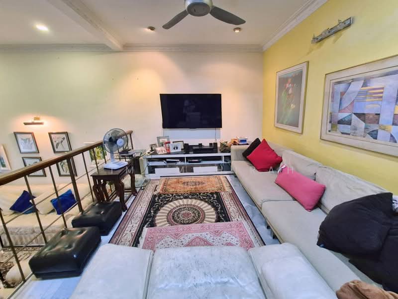 Rumah Teres 2 Tingkat untuk Dijual di Taman Setiawangsa (Setiawangsa) - Aimi Mahirah - Living Room - PropertyGuru.com.my