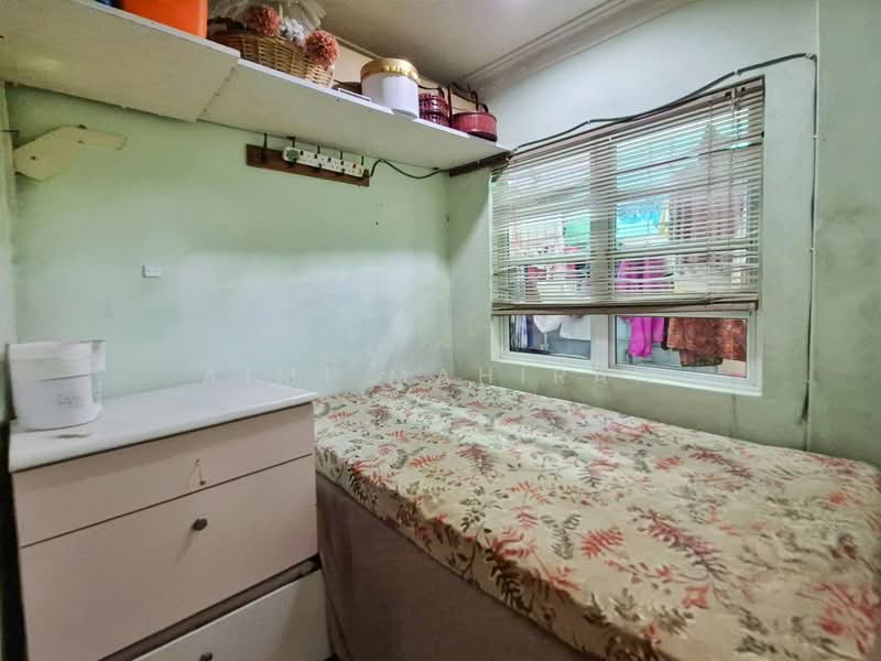 Rumah Teres 2 Tingkat untuk Dijual di Taman Setiawangsa (Setiawangsa) - Aimi Mahirah - Bedroom - PropertyGuru.com.my