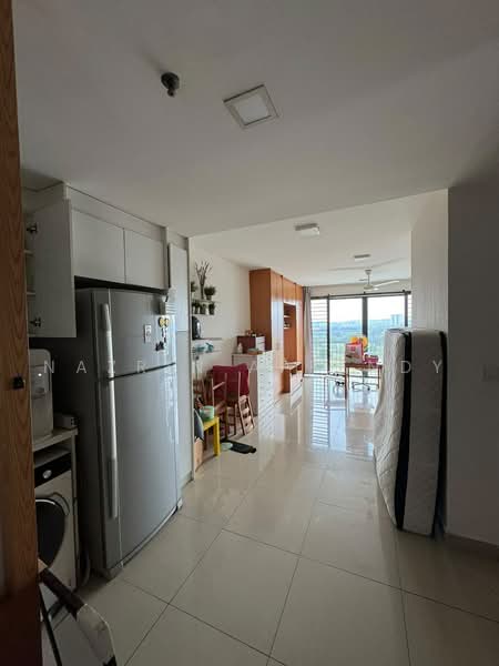 Servis Apartment untuk Disewa di Trefoil @ Setia City - Nazrin Affendy - Living Room - PropertyGuru.com.my