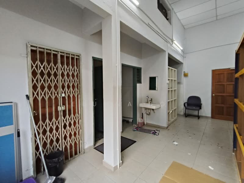Shop / Office for Rent in Taman Johor Jaya (Johor Bahru) - Elunna Ng - PropertyGuru.com.my