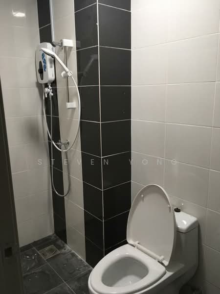Service Residence for Sale at Silk Sky - Steven Yong - Bathroom - PropertyGuru.com.my
