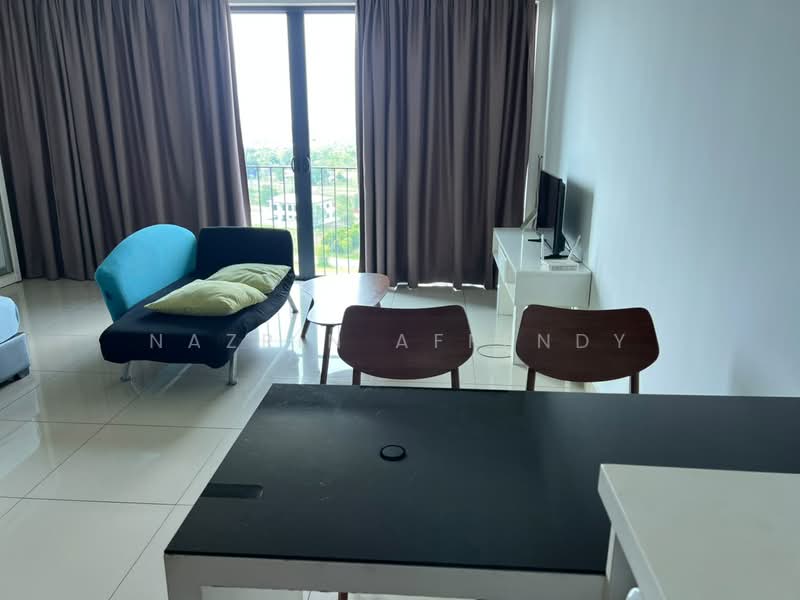 Servis Apartment untuk Disewa di Trefoil @ Setia City - Nazrin Affendy - Living Room - PropertyGuru.com.my