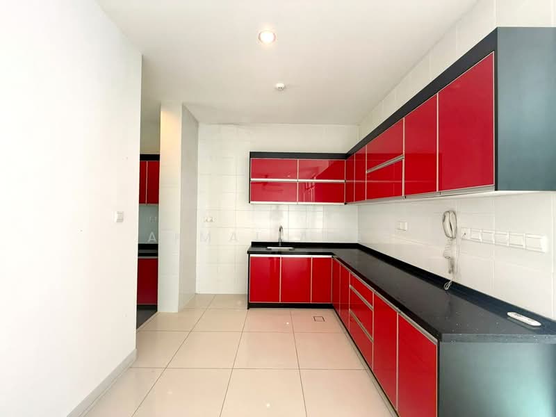 Rumah Teres 2-Tingkat untuk Dijual di Setia Eco Glades (Cyberjaya) - Akmal Adam - Kitchen - PropertyGuru.com.my