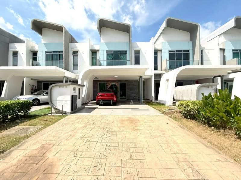 Rumah Teres 2-Tingkat untuk Dijual di Setia Eco Glades (Cyberjaya) - Akmal Adam - Exterior - PropertyGuru.com.my