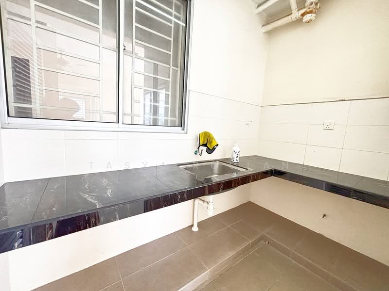 Service Residence for Sale at Platinum Lake PV 21 - Tasya Ruslan - PropertyGuru.com.my
