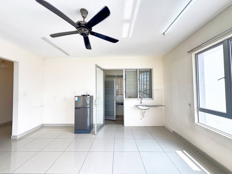 Service Residence for Sale at Platinum Lake PV 21 - Tasya Ruslan - PropertyGuru.com.my
