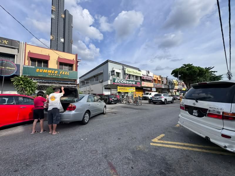 Shop for Rent in Taman Midah (Cheras) - Loh KC - Exterior - PropertyGuru.com.my