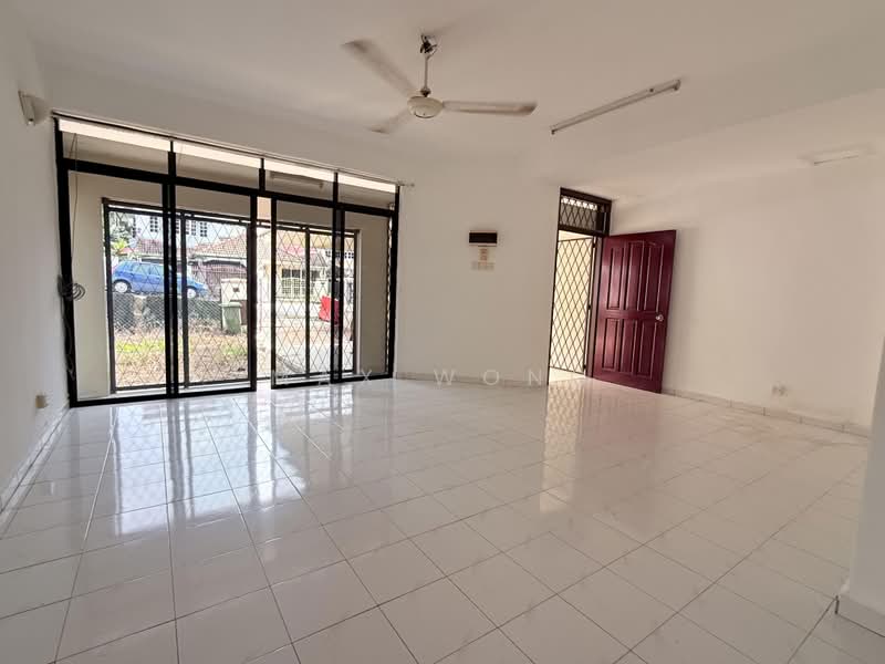 Rumah Teres 2-Tingkat untuk Dijual di Taman Bukit Jambul (Bukit Jambul) - Max Wong - PropertyGuru.com.my