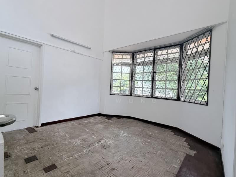 Rumah Teres 2-Tingkat untuk Dijual di Taman Bukit Jambul (Bukit Jambul) - Max Wong - PropertyGuru.com.my