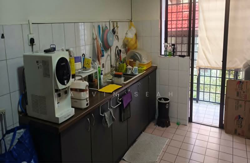 Terraced House for Rent in Bandar Utama (Selangor) - Alvin Seah - Kitchen - PropertyGuru.com.my