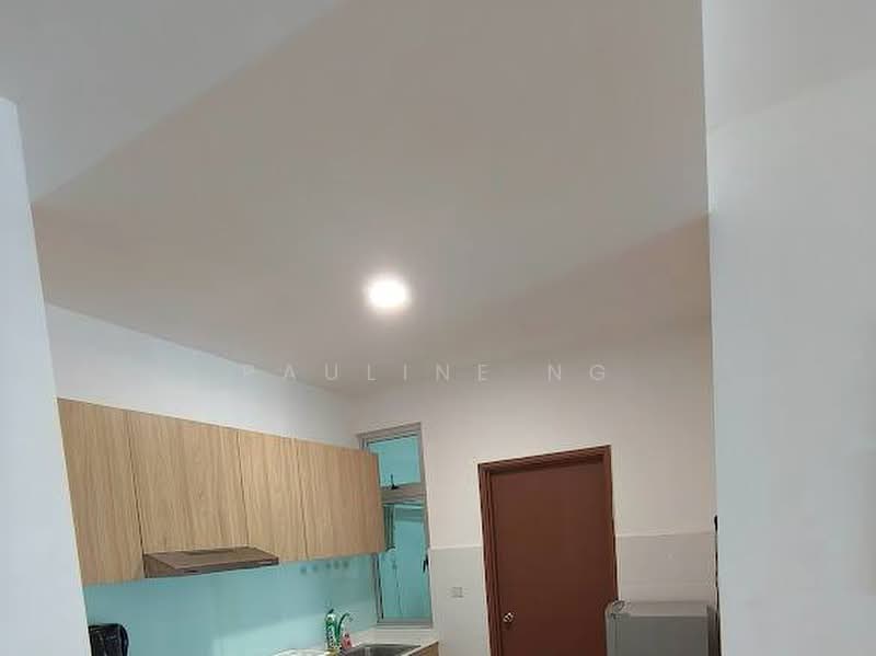 Servis Apartment untuk Disewa di Meridin Bayvue Serviced Apartment - Pauline Ng - Kitchen - PropertyGuru.com.my
