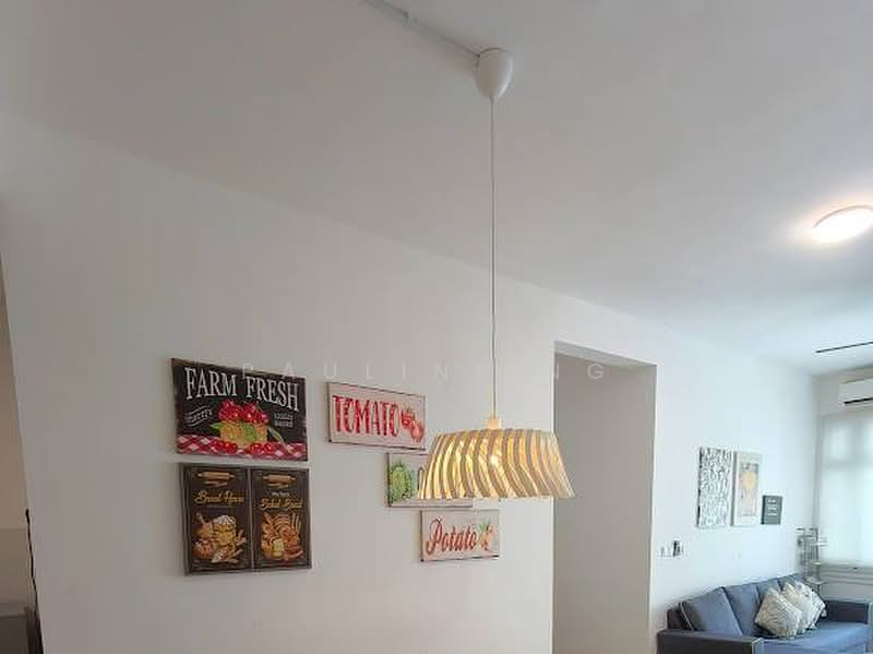 Servis Apartment untuk Disewa di Meridin Bayvue Serviced Apartment - Pauline Ng - Living Room - PropertyGuru.com.my