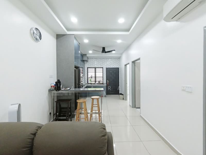 Townhouse for Sale in Bandar Puncak Alam (Puncak Alam) - Fahana Rashid - Kitchen - PropertyGuru.com.my