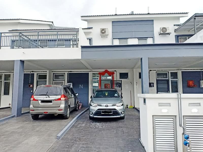 Townhouse for Sale in Bandar Puncak Alam (Puncak Alam) - Fahana Rashid - Exterior - PropertyGuru.com.my