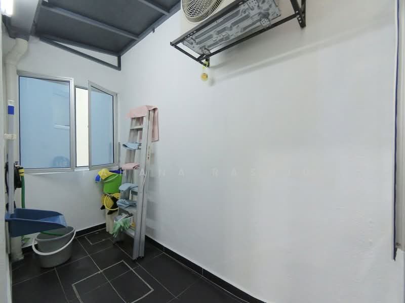 Townhouse for Sale in Bandar Puncak Alam (Puncak Alam) - Fahana Rashid - Interior - PropertyGuru.com.my