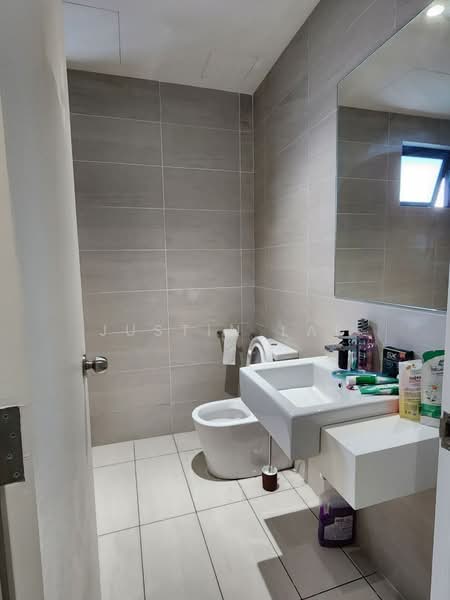 Servis Apartment untuk Disewa di UNIO Residence - Justin Lai - Bathroom - PropertyGuru.com.my