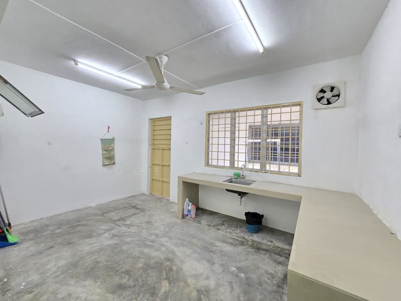 2.5-storey Terraced House for Sale in Taman Wilayah Selayang (Selayang) - Eugene Choo - PropertyGuru.com.my
