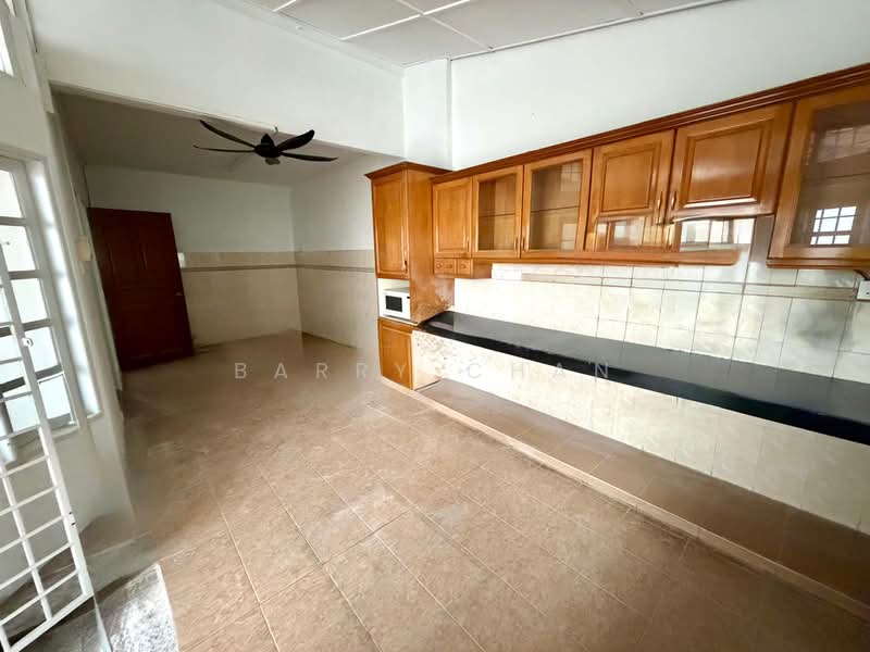 Rumah Teres 2 Tingkat untuk Disewa di Subang Jaya (Selangor) - BARRY CHAN - Kitchen - PropertyGuru.com.my