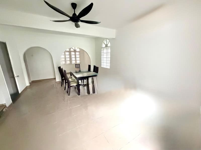 Rumah Teres 2 Tingkat untuk Disewa di Subang Jaya (Selangor) - BARRY CHAN - Dining Room - PropertyGuru.com.my