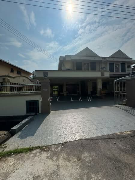 Semi-Detached House for Sale in Tabuan Jaya (Kuching) - Jay Law - PropertyGuru.com.my