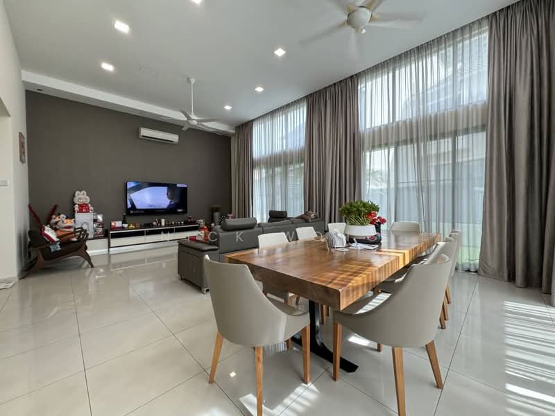 Rumah Berkembar untuk Dijual di Taman Connaught (Cheras) - Nick Wong - Living Room - PropertyGuru.com.my