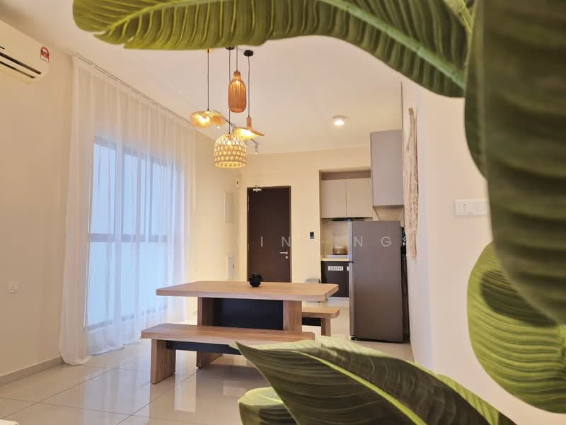 Kondominium untuk Disewa di Kings Bay @ Country Garden Danga Bay - Pauline Ng - Dining Room - PropertyGuru.com.my