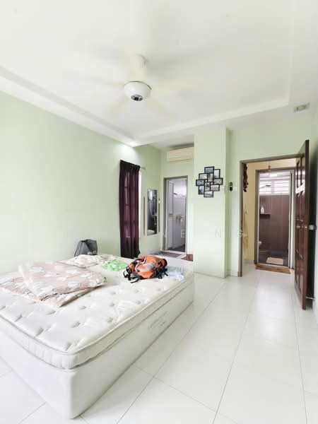 Apartment for Sale at M'tiara - Pauline Ng - Bedroom - PropertyGuru.com.my