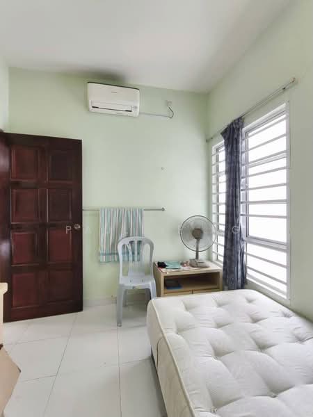 Apartment for Sale at M'tiara - Pauline Ng - Bedroom - PropertyGuru.com.my