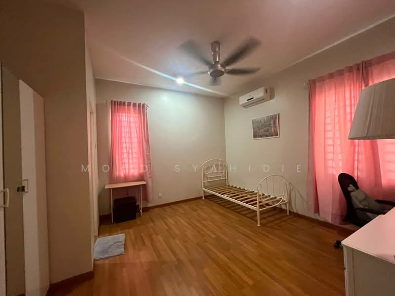 Rumah Banglo untuk Dijual di Sungai Buloh (Selangor) - Mohd Syahidie - Bedroom - PropertyGuru.com.my