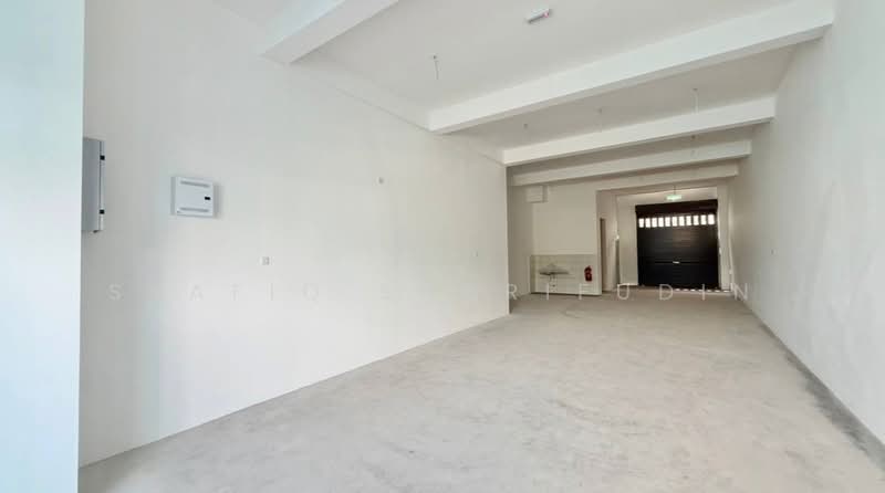 Shop / Office for Sale in Seksyen 35 (Shah Alam) - Syafiq Sharifudin - PropertyGuru.com.my