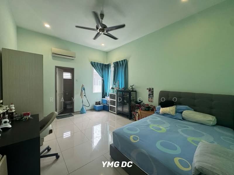 Semi-Detached House for Sale in Ambang Botanic (Klang) - Raymond Choo - Bedroom - PropertyGuru.com.my