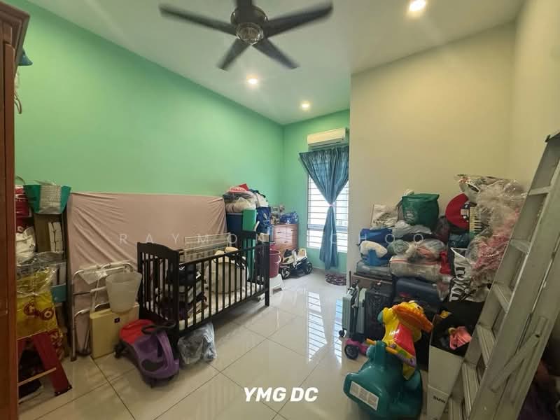 Semi-Detached House for Sale in Ambang Botanic (Klang) - Raymond Choo - Bedroom - PropertyGuru.com.my