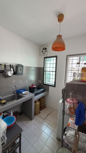 Rumah Teres 2 Tingkat untuk Dijual di Taman Laguna (Johor Bahru) - Daphne Lee - PropertyGuru.com.my