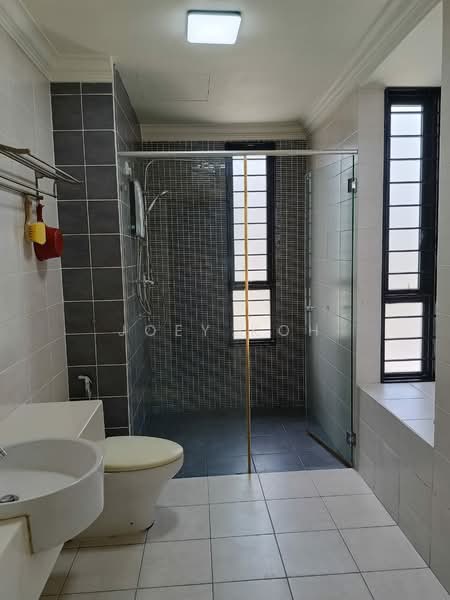 Rumah Bandar untuk Disewa di Shah Alam (Selangor) - Joey Koh - Bathroom - PropertyGuru.com.my