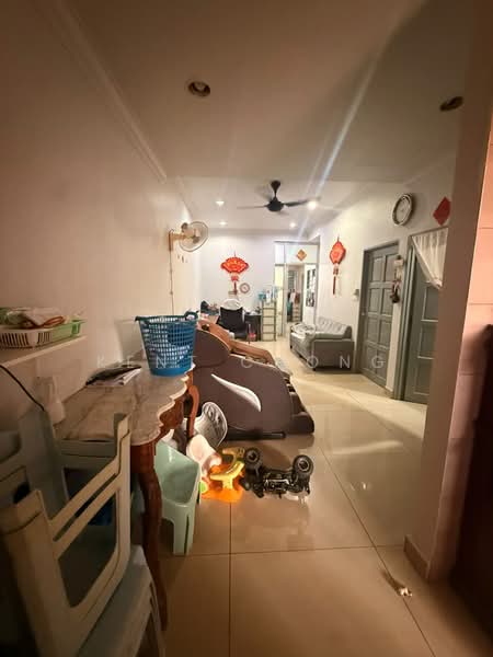 1-storey Terraced House for Sale in Mantin (Negeri Sembilan) - Kent Chong - Living Room - PropertyGuru.com.my