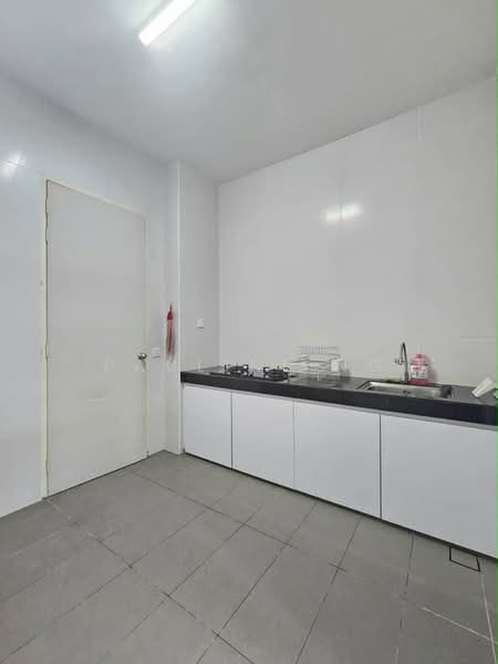 Terraced House for Rent in Johor Bahru (Johor) - Pauline Ng - Kitchen - PropertyGuru.com.my