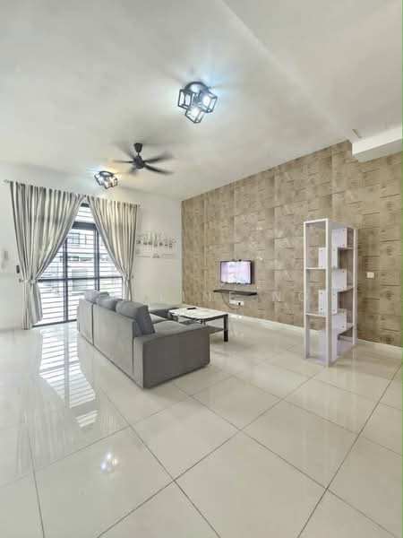 Terraced House for Rent in Johor Bahru (Johor) - Pauline Ng - Living Room - PropertyGuru.com.my