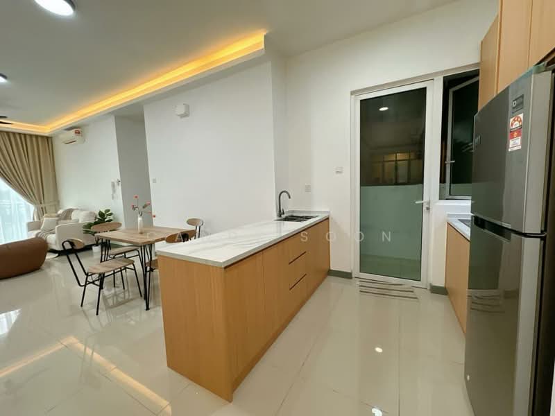 Servis Apartment untuk Dijual di Southbank Residence - Candy Soon - Living Room - PropertyGuru.com.my