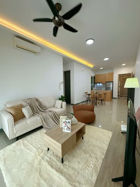 Servis Apartment untuk Dijual di Southbank Residence - Candy Soon - Living Room - PropertyGuru.com.my