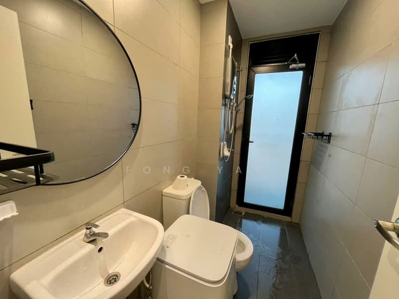 Servis Apartment untuk Disewa di EDUSENTRAL - Fong Yan - Bathroom - PropertyGuru.com.my